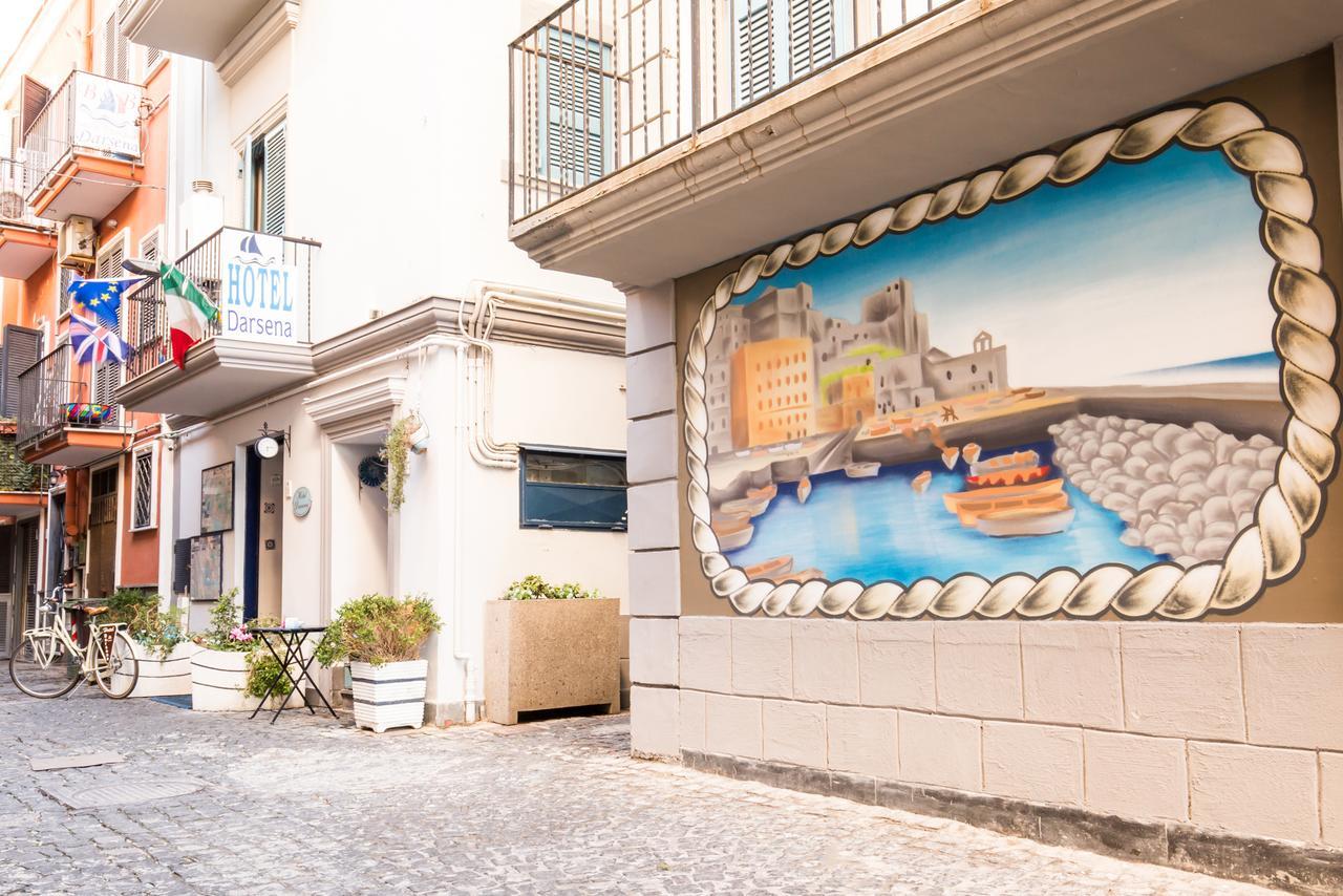 Hotel Darsena ปอซซุออลี ภายนอก รูปภาพ